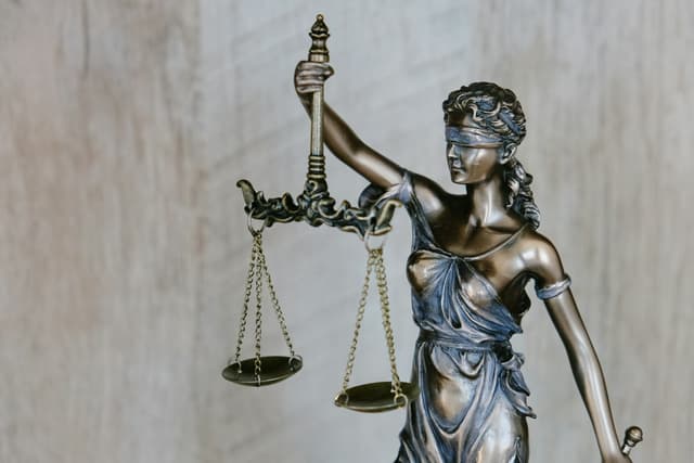 Regulating AI without slowing it down image